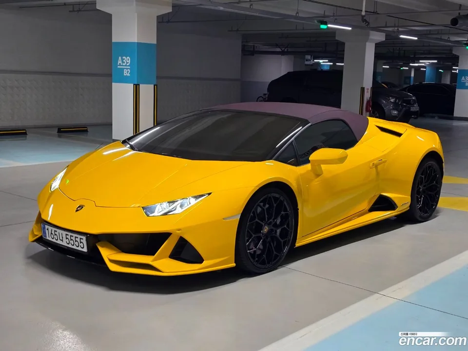 Lamborghini Huracan LP640-4 2023 — photo 1, buy with delivery to Moscow