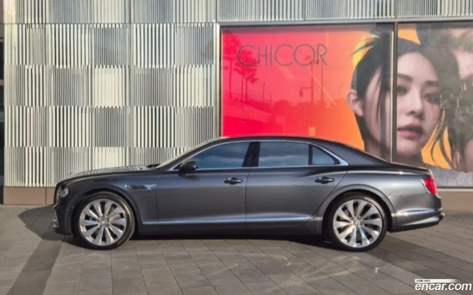Bentley Flying Spur 4.0 2022 — thumbnail 3