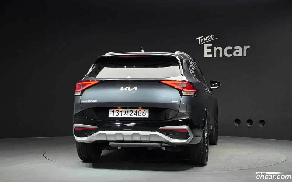 Kia Sportage Hybrid 2WD 2023 — thumbnail 4