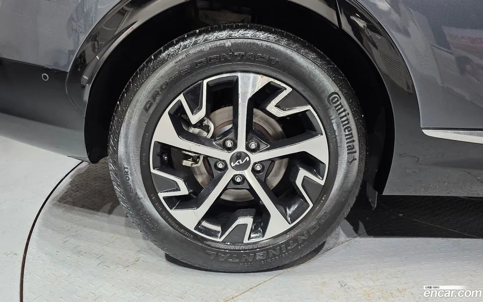Kia Sportage Hybrid 2WD 2023 — thumbnail 5