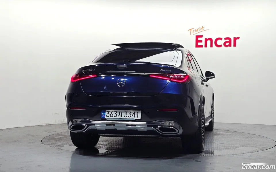 Mercedes-Benz GLC-Class GLC300 4MATIC 2024 — thumbnail 4