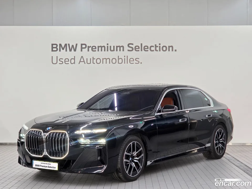 BMW 7 Series 2024