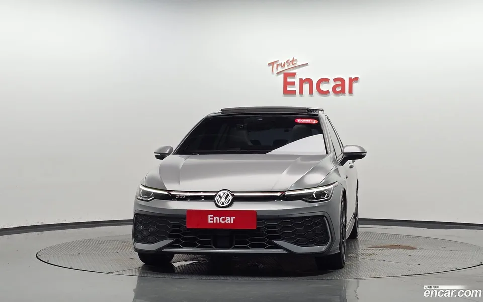 Volkswagen Golf 2.0 GTI 2025 — thumbnail 3