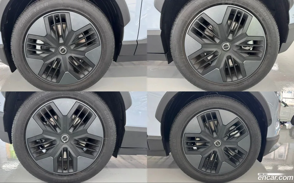 Volvo EX30 Cross Country 2026 — thumbnail 5