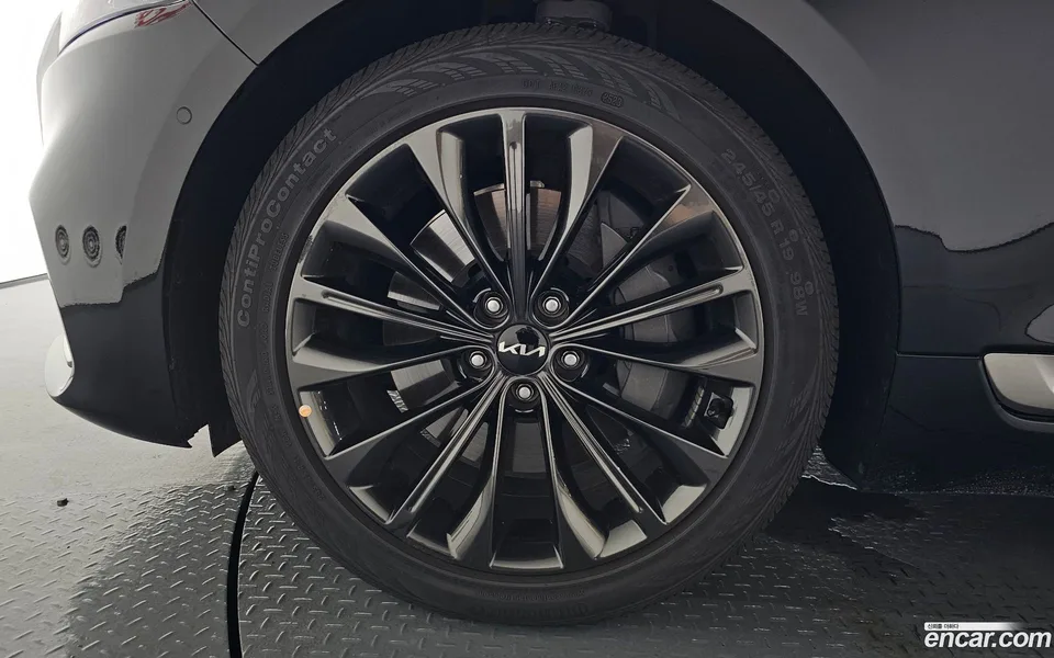 Kia K9 3.8 GDI AWD 2024 — thumbnail 2