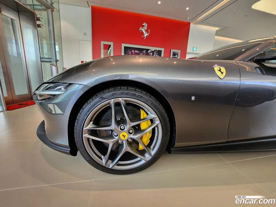 Ferrari Roma 3.9 2023 — thumbnail 3