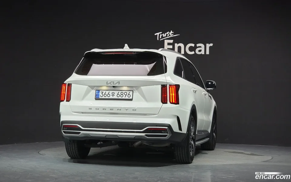Kia Sorento 2.5T 2WD 2022 — thumbnail 4