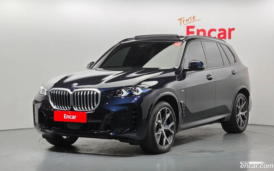 BMW X5 xDrive 30d M 2026 — фото 1, купить с доставкой в Москву