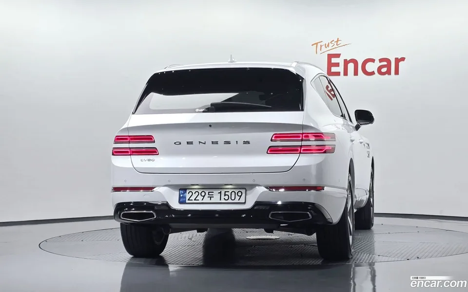 Genesis GV80 2.5T 2WD 2023 — thumbnail 4