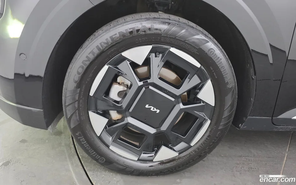Kia Carnival HEV 9 2024 — thumbnail 2