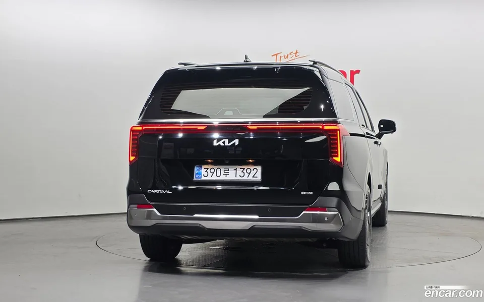 Kia Carnival HEV 9 2024 — thumbnail 4