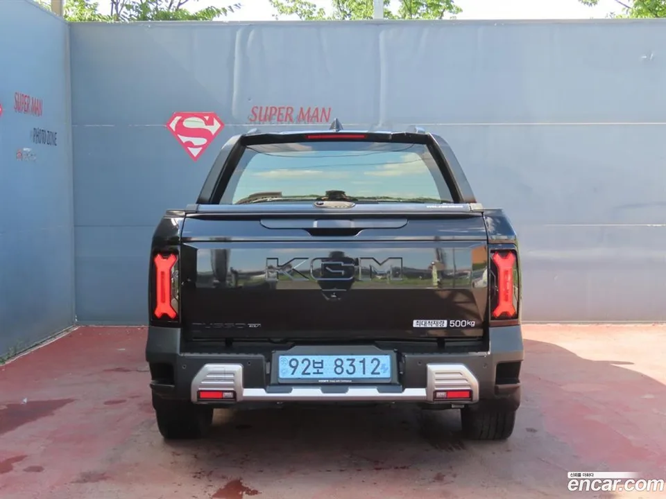 KG Mobility Musso EV AWD 2025 — thumbnail 4