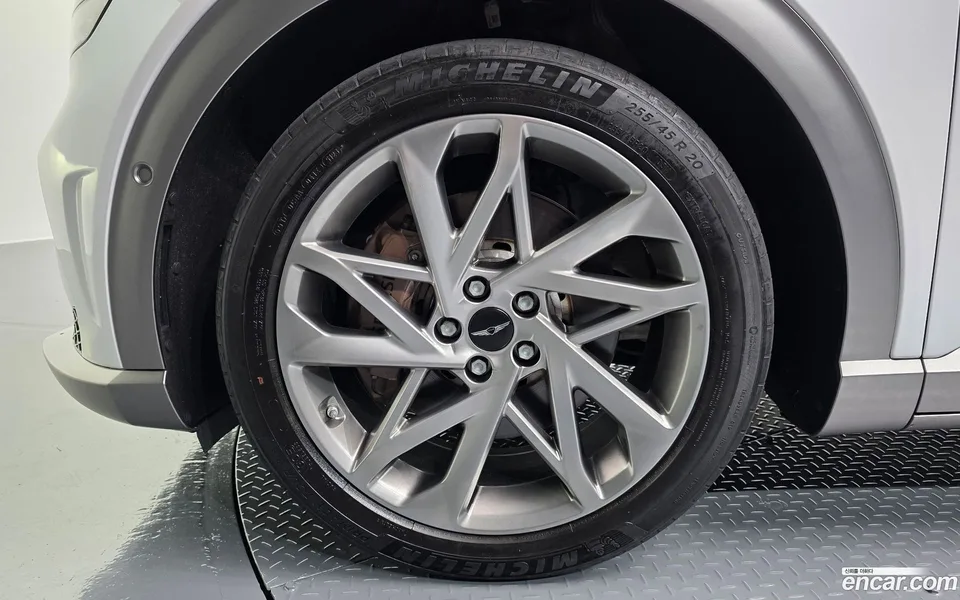 Genesis GV60 AWD 2024 — thumbnail 5