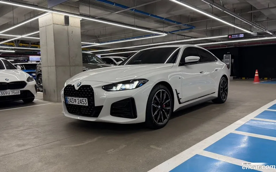 BMW 4 Series 420i M 2026 — photo 1, buy with delivery to Moscow