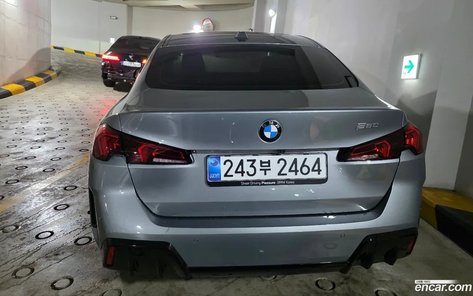 BMW 2 Series Gran Coupe 220 M 2025 — миниатюра 3