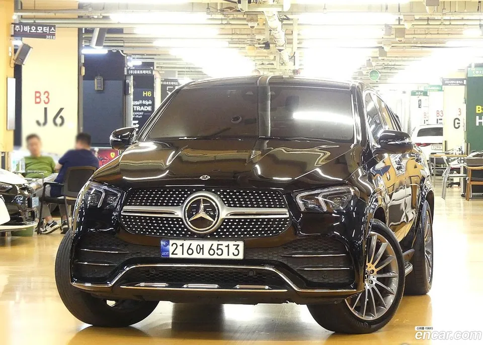 Mercedes-Benz GLE-Class GLE400d 4MATIC 2023 — thumbnail 3