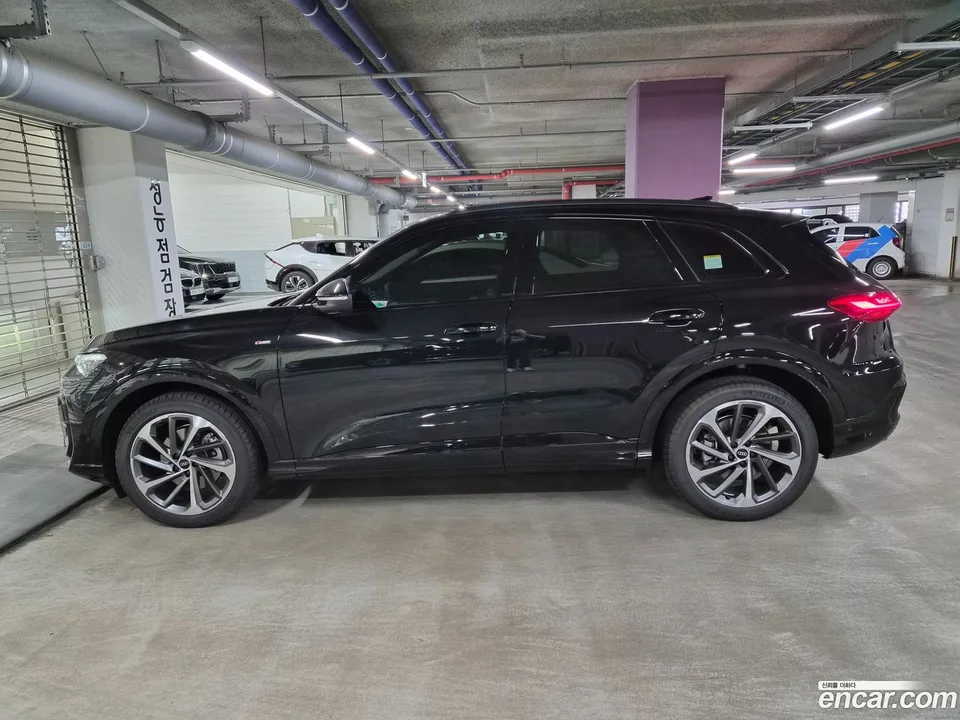 Audi Q5 (80A) 45 TFSI S Line 2025 — thumbnail 4