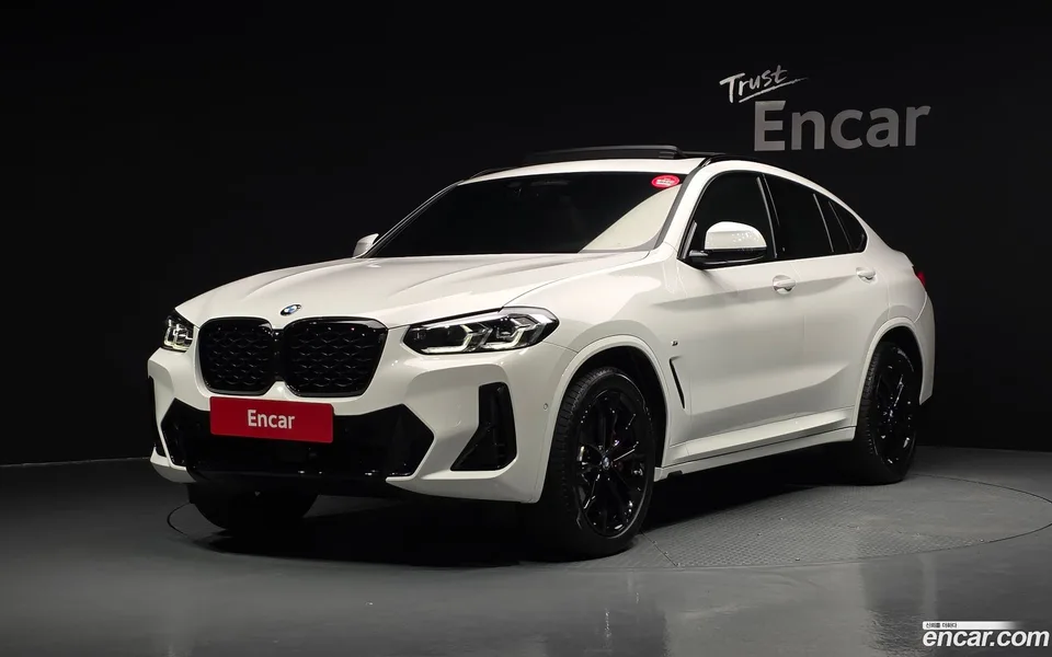 BMW X4 xDrive20i M 2025 — photo 1, buy with delivery to Moscow