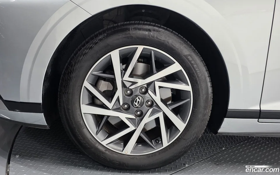 Hyundai Grandeur 3.5 LPG 2WD () 2026 — thumbnail 2