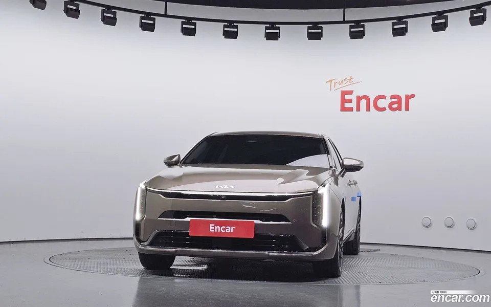 Kia K8 Hybrid 2025 — миниатюра 3