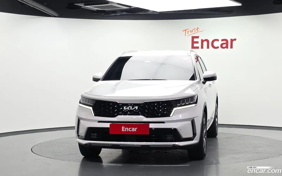 Kia Sorento 2.2 2WD 2023 — thumbnail 3