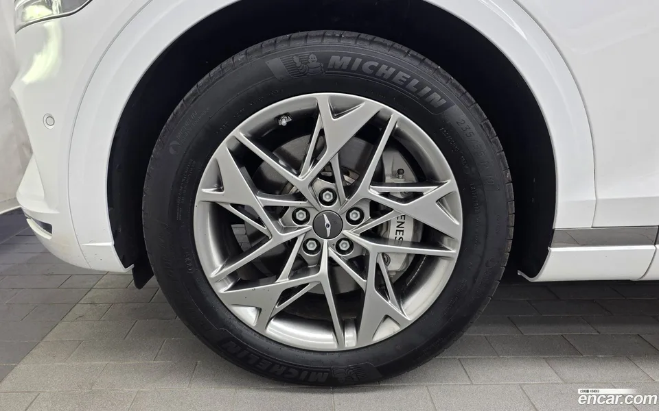 Genesis GV70 2.5T 2WD 2022 — thumbnail 2