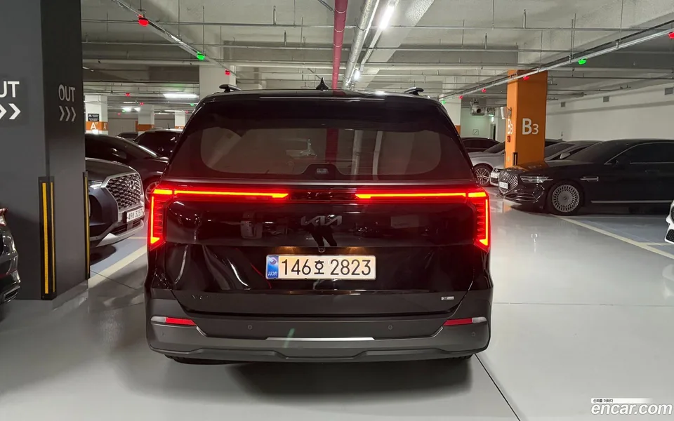 Kia Carnival HEV 9 X Line 2026 — миниатюра 2