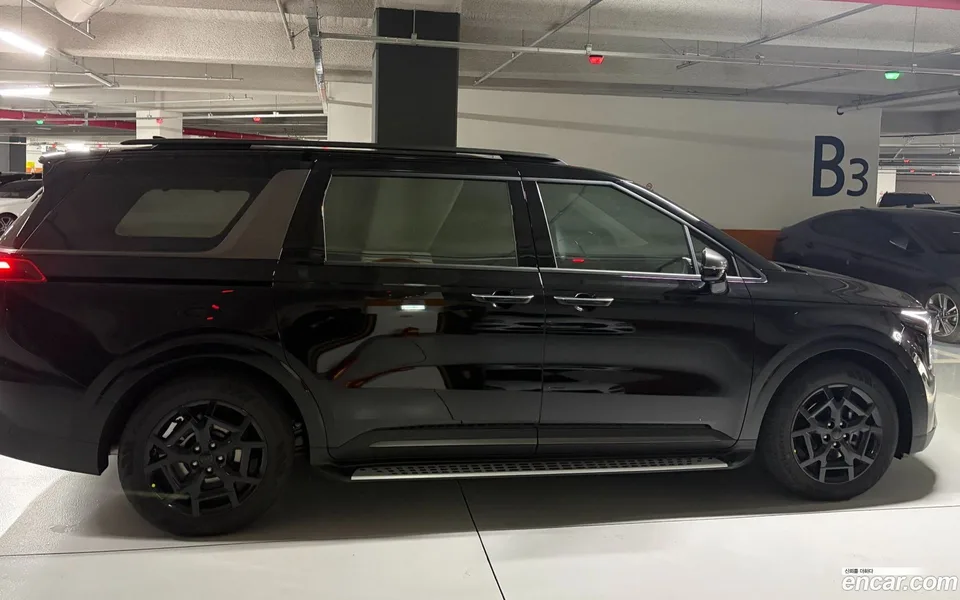 Kia Carnival HEV 9 X Line 2026 — миниатюра 3