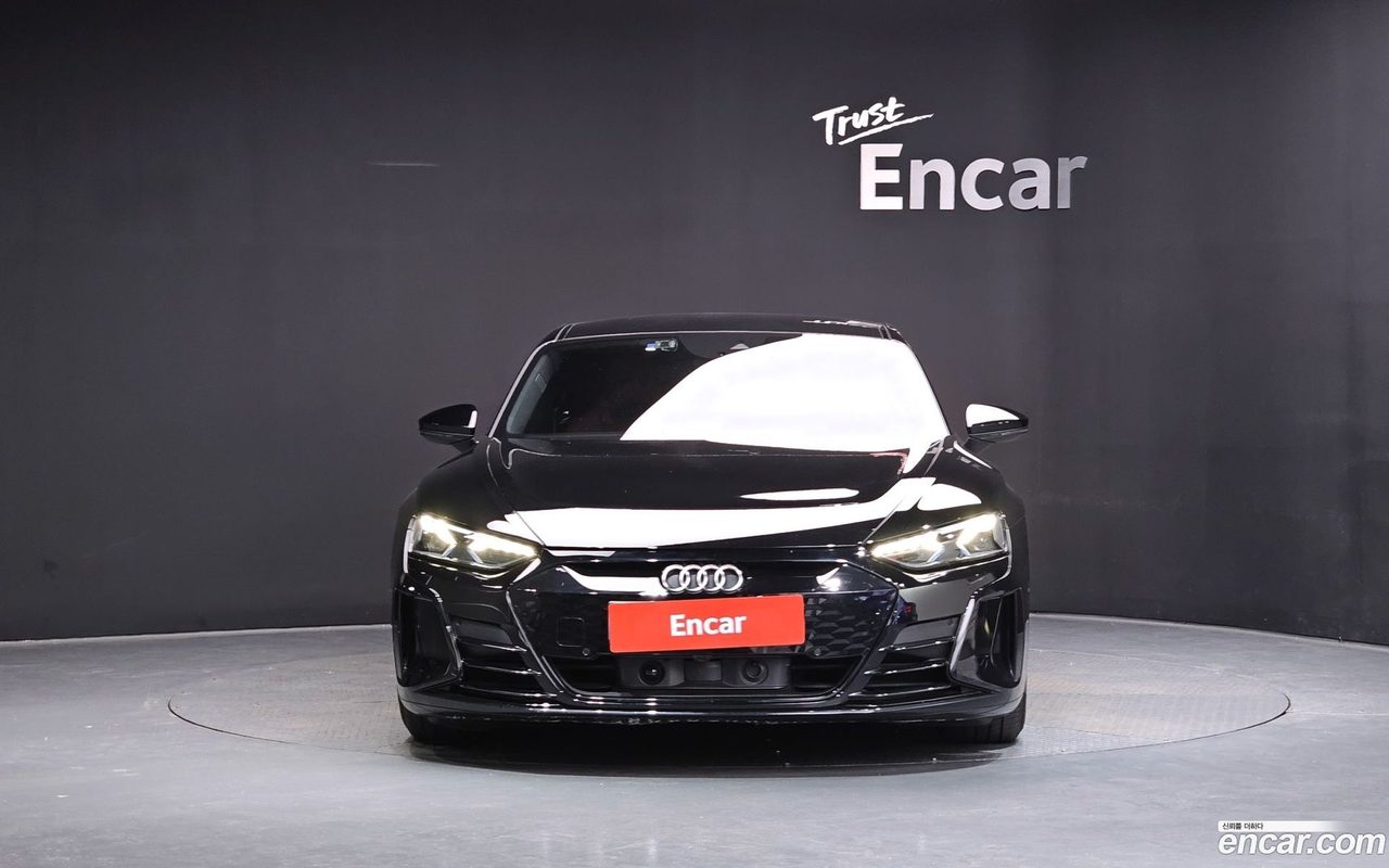 Audi e-tron GT 2022 — 3