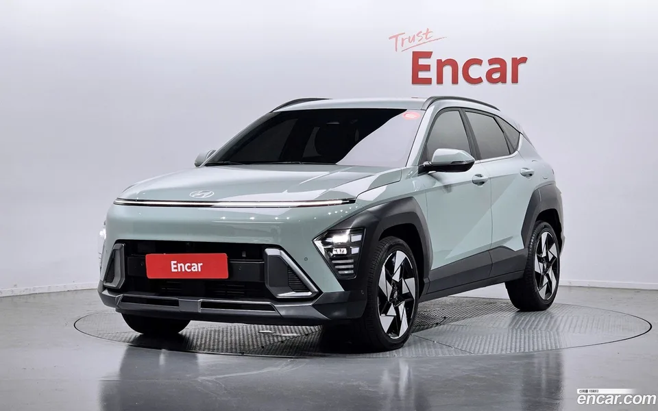 Hyundai Kona 1.6 2WD 2023 — photo 1, buy with delivery to Moscow