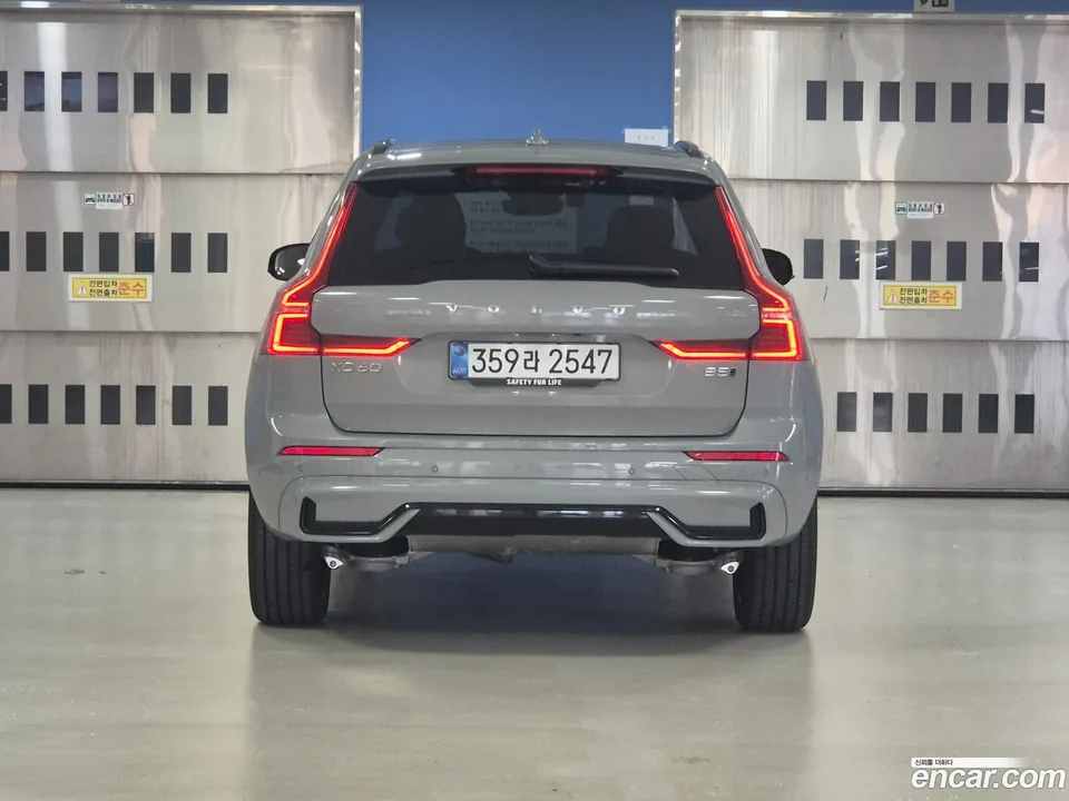 Volvo XC60 B5 2026 — thumbnail 4