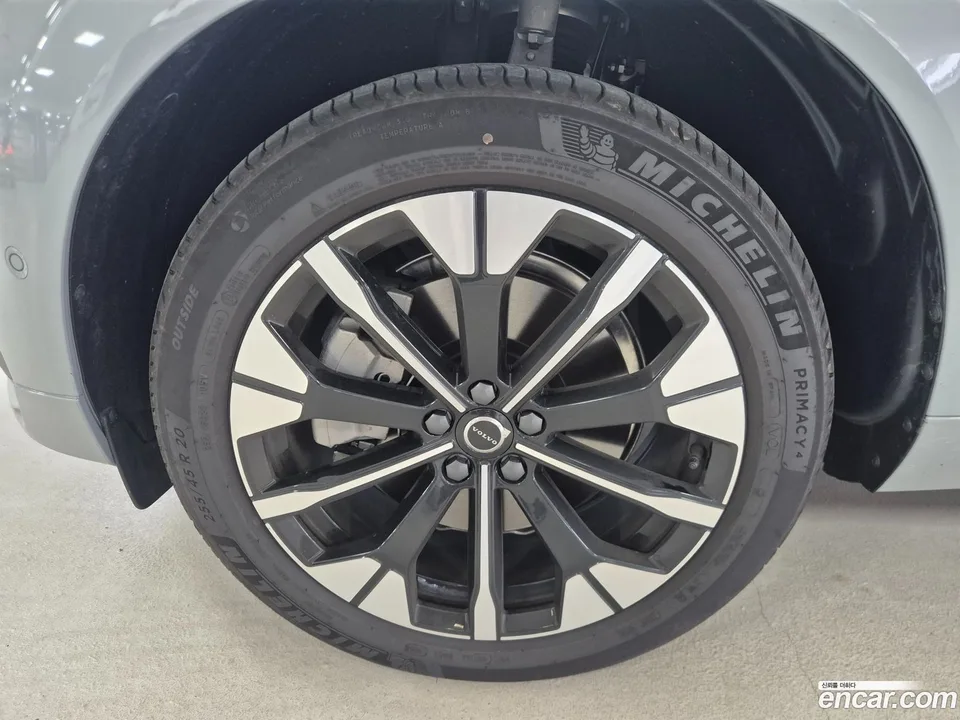 Volvo XC60 B5 2026 — thumbnail 5
