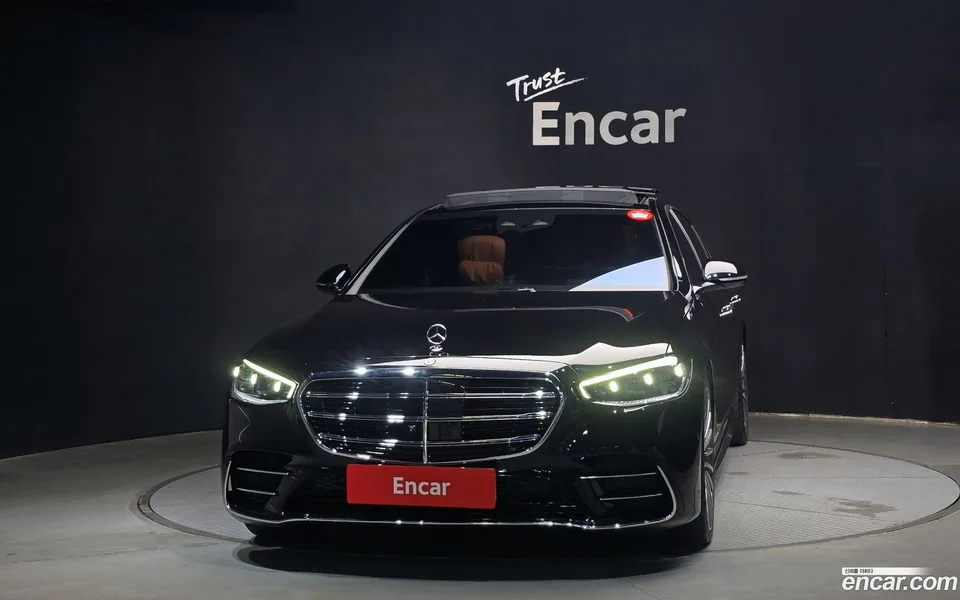 Mercedes-Benz S-Class S500L 4MATIC 2025 — thumbnail 3