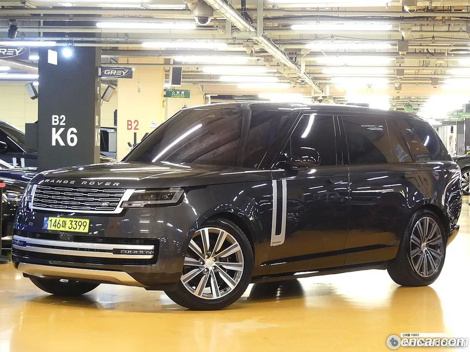 Land Rover Range Rover P530 AB LWB 2022 — photo 1, buy with delivery to Moscow