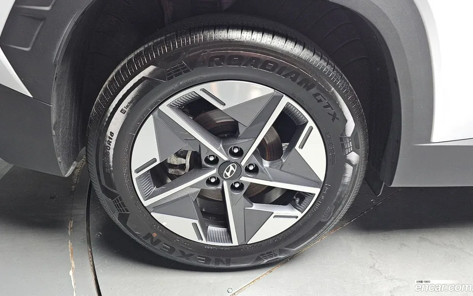Hyundai Tucson NX4 1.6 2WD 2024 — thumbnail 2
