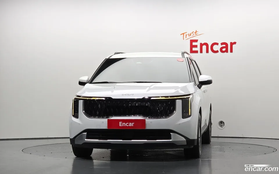 Kia Carnival HEV 9 2024 — thumbnail 3
