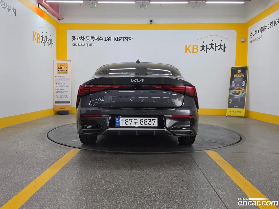 Kia K5 2.0 2024 — thumbnail 3