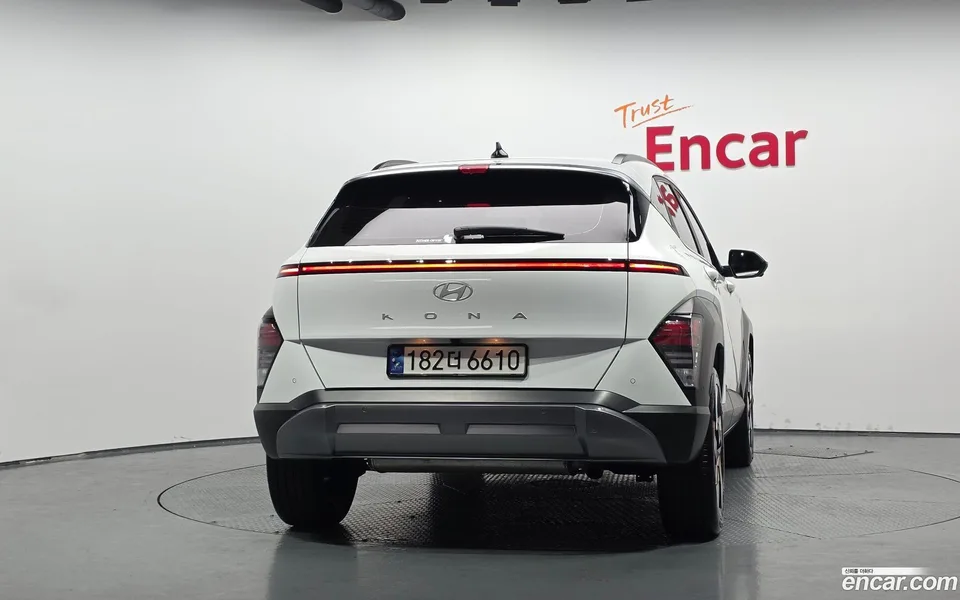 Hyundai Kona 1.6 2WD 2023 — thumbnail 4