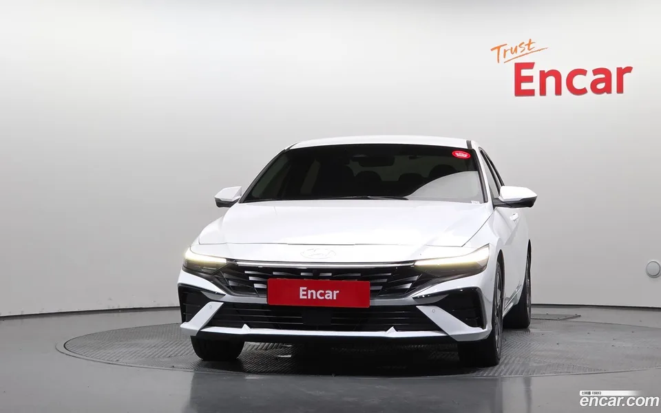 Hyundai Avante CN7 Hybrid 2025 — thumbnail 3