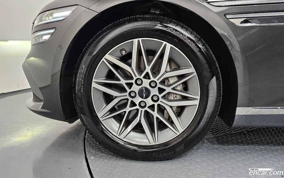 Genesis G80 2.5 AWD 2024 — thumbnail 2