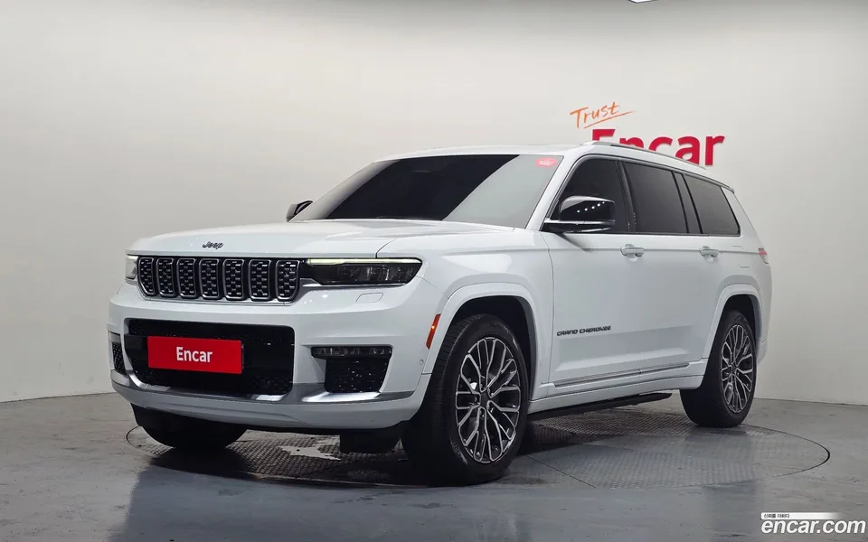 Jeep Grand Cherokee L 3.6 2022 — photo 1, buy with delivery to Moscow
