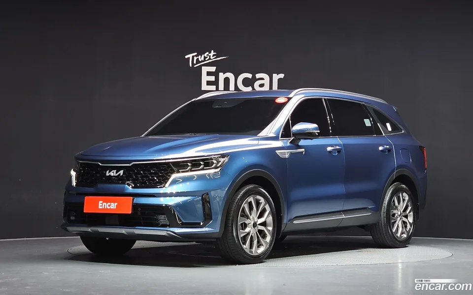 Kia Sorento 2.5T 4WD 2022 — photo 1, buy with delivery to Moscow