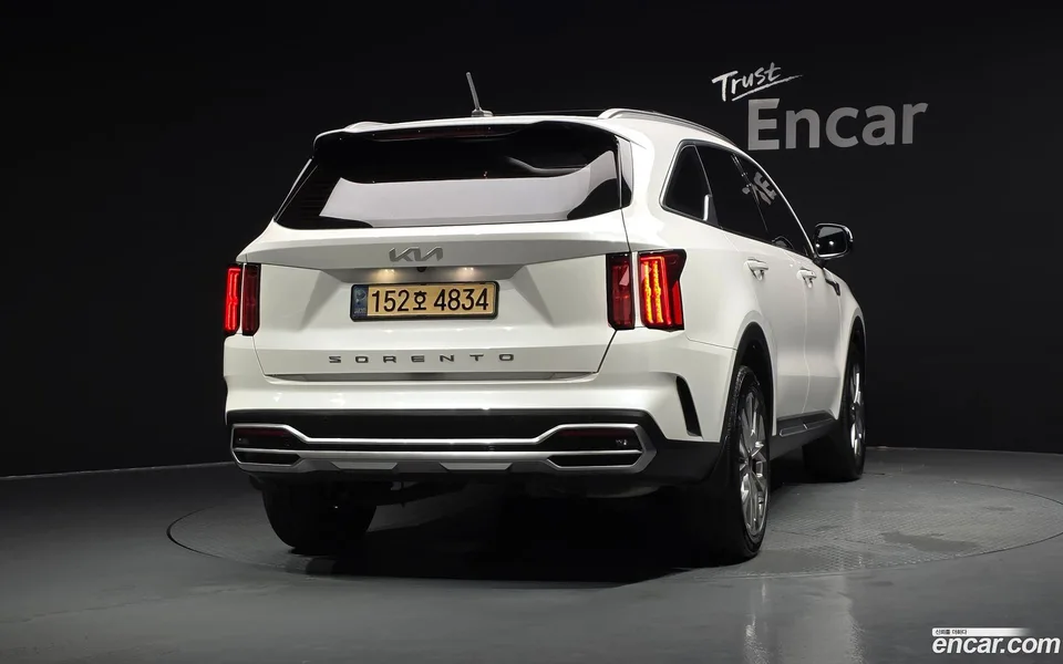 Kia Sorento 2.5T 2WD 2022 — thumbnail 4