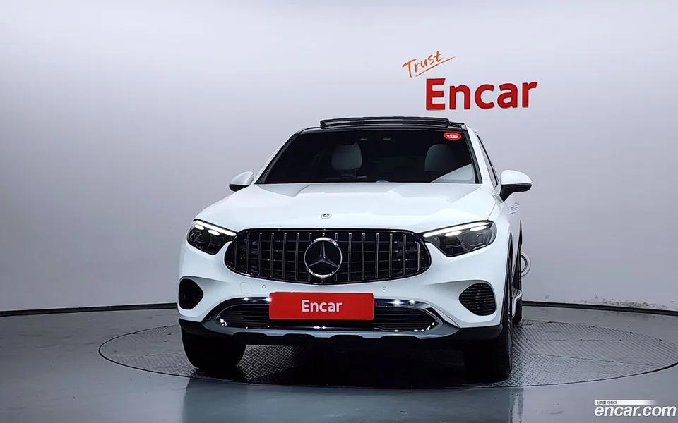Mercedes-Benz GLC-Class GLC300 4MATIC 2024 — thumbnail 3