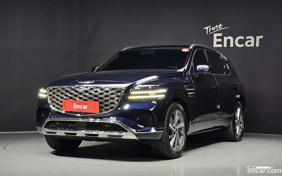 Genesis GV80 2.5T AWD 2024 — photo 1, buy with delivery to Moscow