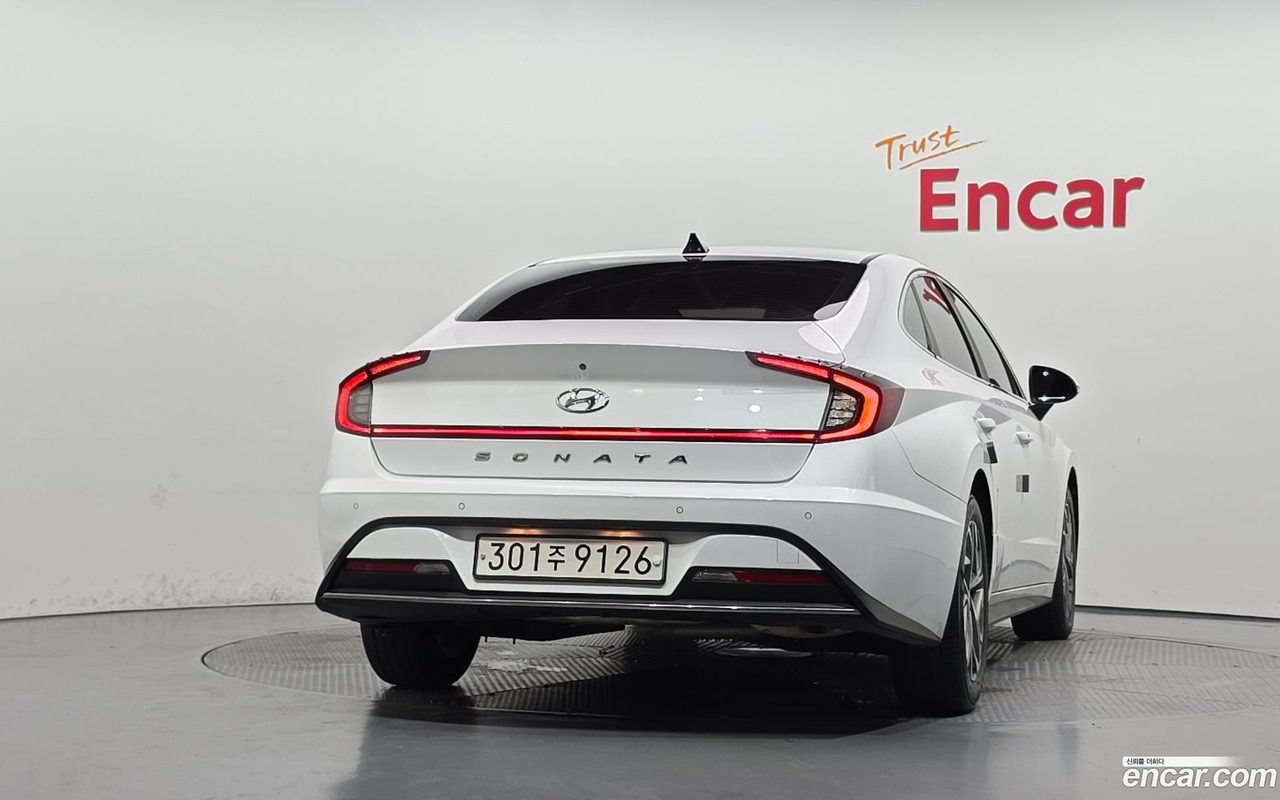 Hyundai Sonata 2022 — 4