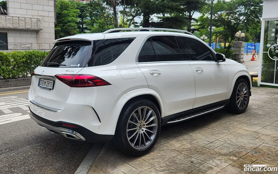 Mercedes-Benz GLE-Class GLE450 4MATIC 2025 — миниатюра 2
