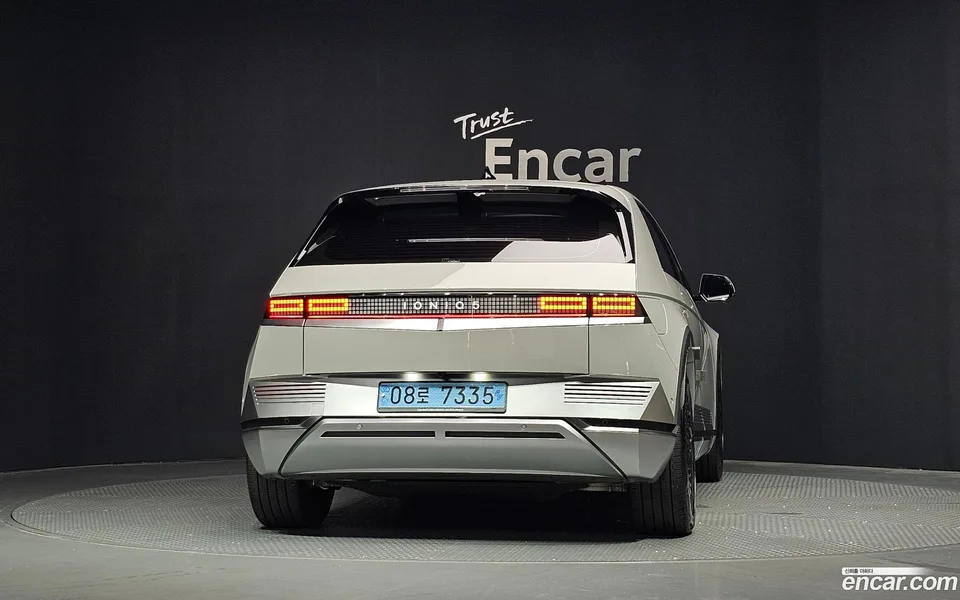 Hyundai Ioniq 5 2022 — thumbnail 4