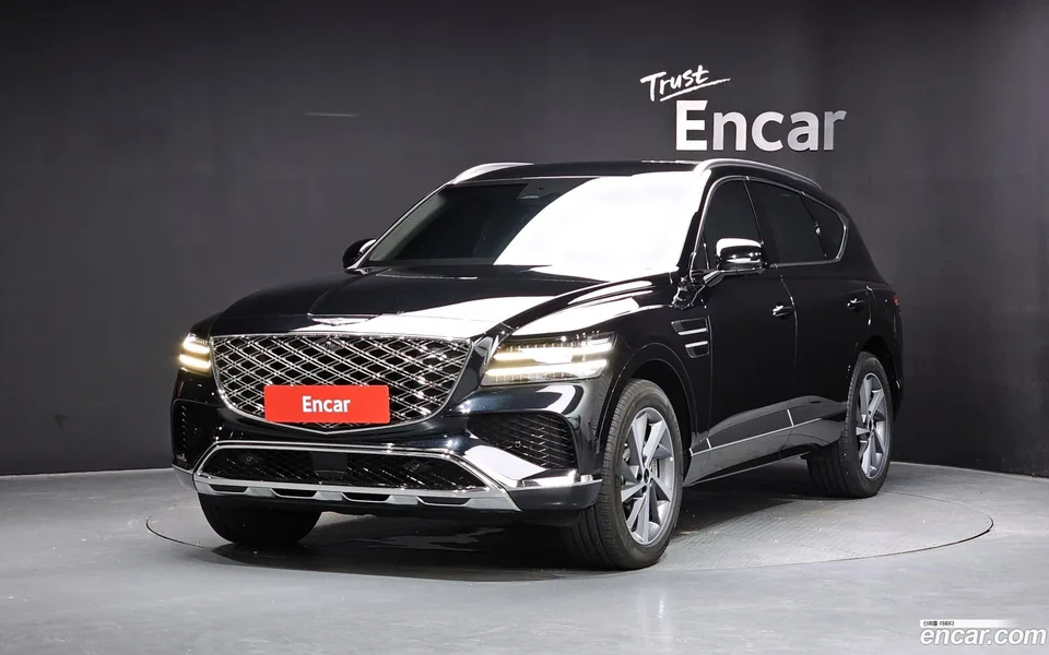 Genesis GV80 2.5T AWD 2024 — photo 1, buy with delivery to Moscow