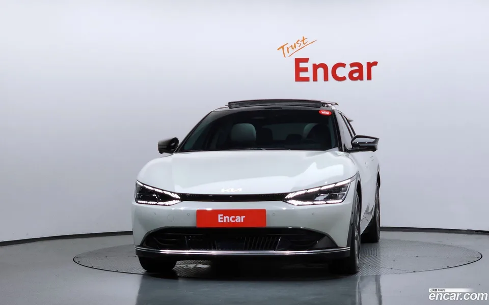 Kia EV6 4WD 2023 — thumbnail 3